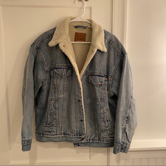 Levi’s Sherpa Jean jacket - Picture 1 of 4